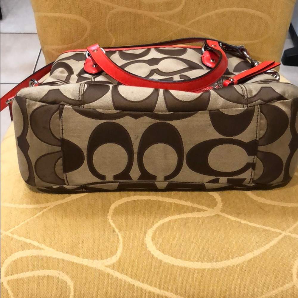 Coach Purse - Picture 4 of 4